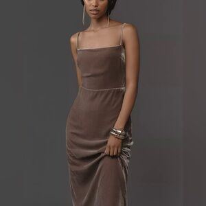 Reformation Frankie Velvet Dress. Dark Brown. Size 6.